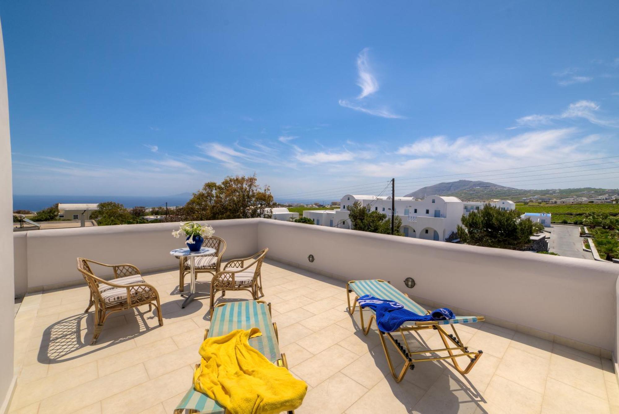 Ifestos Villa Fira  Room photo
