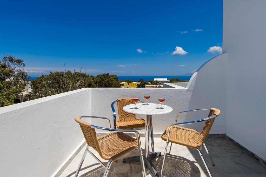 Ifestos Villa Fira  Room photo